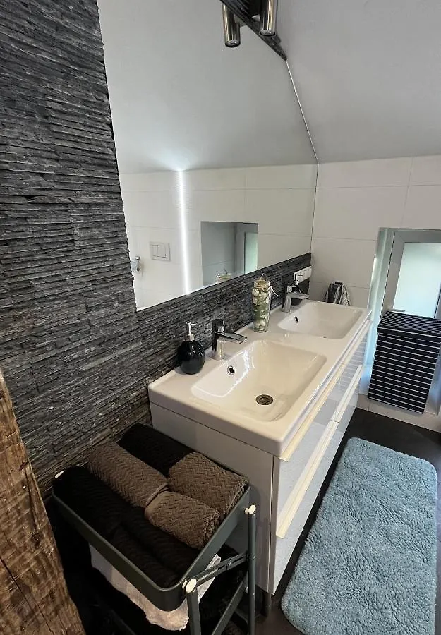 72M2 Spacious Krakow Apartments By Rentujemy 0*,